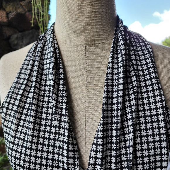 Top - Picture 2 of 5